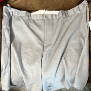 Oak Hill size 56 golf shorts. Grey with black checkered pattern